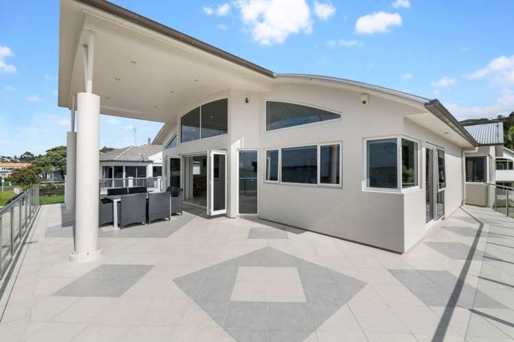 9 Arkles Strand Arkles Bay_19