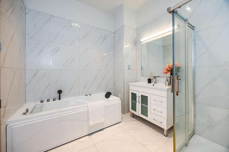 10A Carlos Drive Flat Bush_11