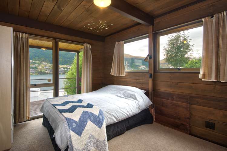 423 Peninsula Road Kelvin Heights_11