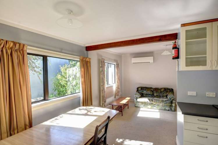 8 Jura Street North East Valley_10