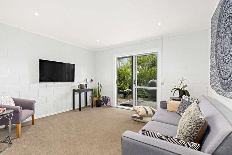 48 Harbour View Road Point Wells_18