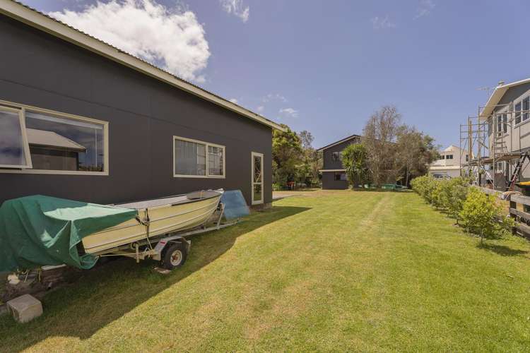 211 Mangakahia Drive Whangapoua_41