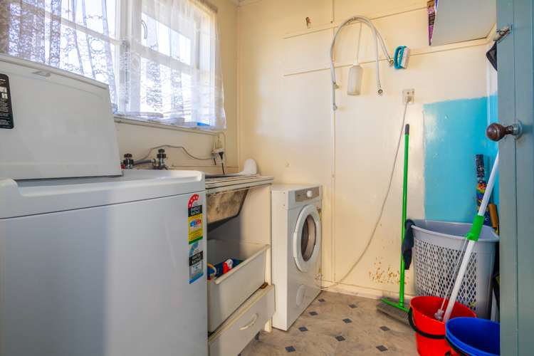 22 Forth Street Marchwiel_13