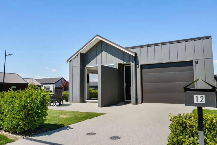 12 Mount Burke Street Wanaka_14