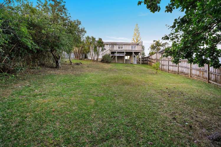 44 Glengarry Road Glen Eden_15
