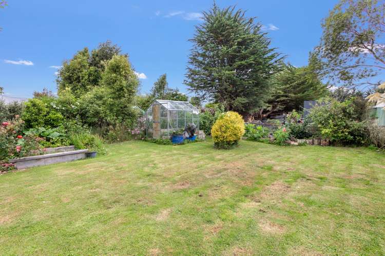 38 Farm Street Lumsden_27