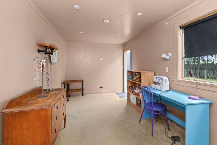 4 Tucker Lane Clive_12