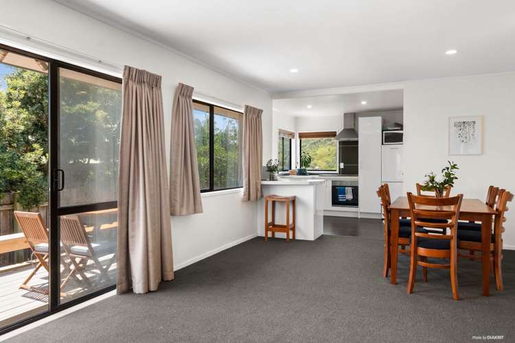 2 Ocean View Road Port Waikato_8