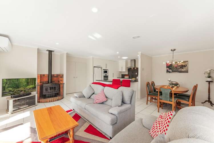 237A Levers Road Matua_13