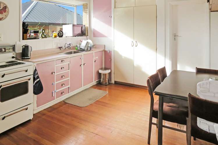 337 Breezes Road Aranui_3