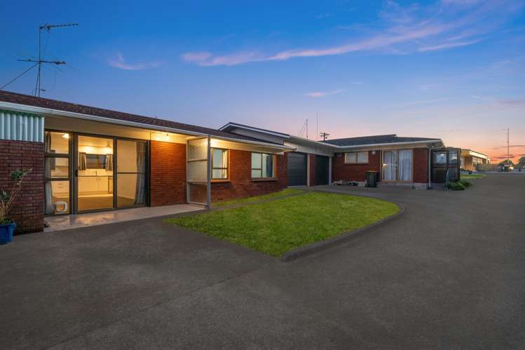 2/20 Roulston Street Pukekohe_3