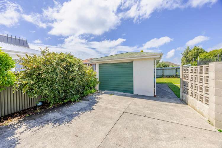 819 Ngaio Street Mahora_11