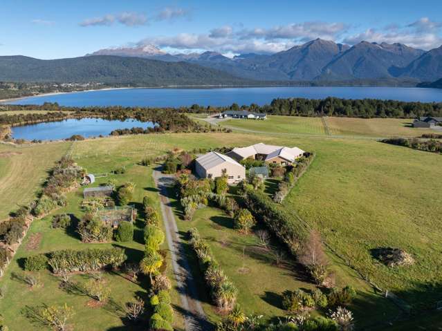 Lifestyle Living With Spectacular Views