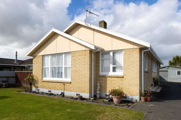 73 Wilson Road Flaxmere_23