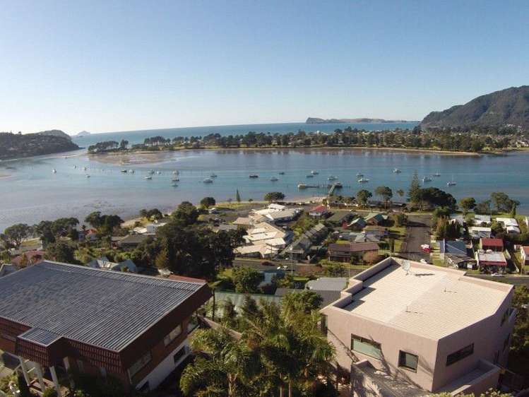 15 Pine Grove Tairua_5