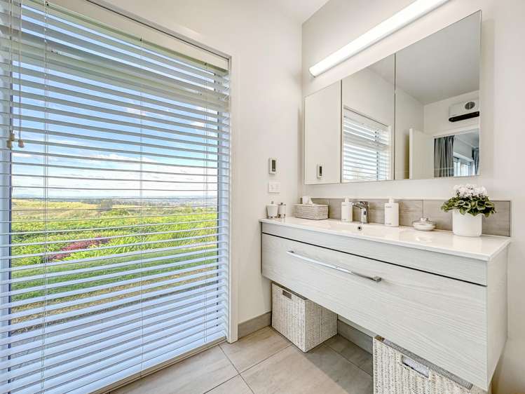 97 Highland Drive Acacia Bay_33