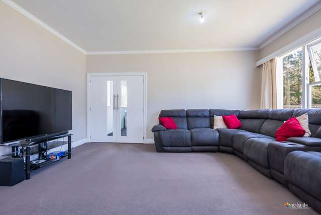 123 Upper Fitzherbert Road Wainuiomata_1