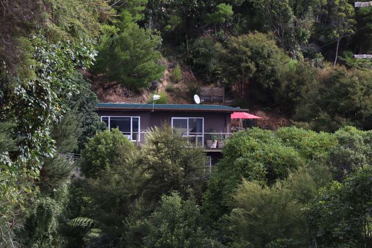 2334 Queen Charlotte Drive Anakiwa and Surrounds_19