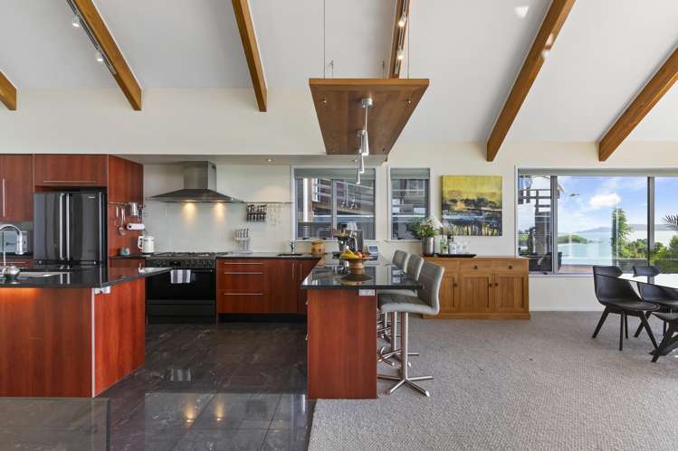 6 Sea View Terrace Maraetai_6