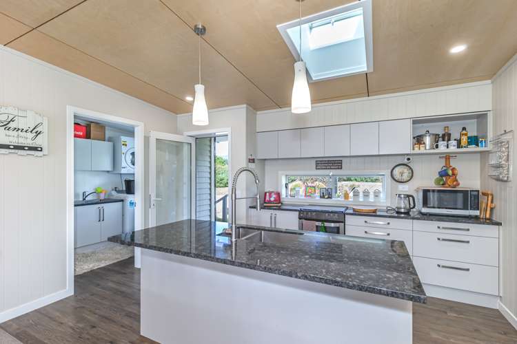 3 Takapu Road Manakau_8