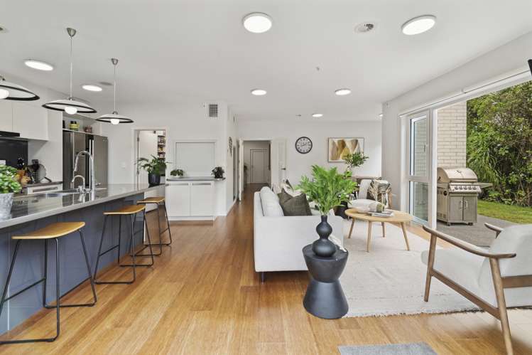 30d Taylor Road Mangere Bridge_1