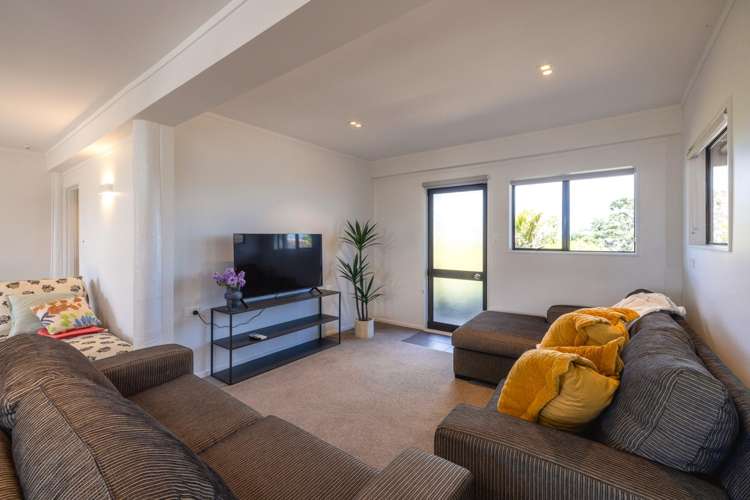 14 Giles Road Ostend_25