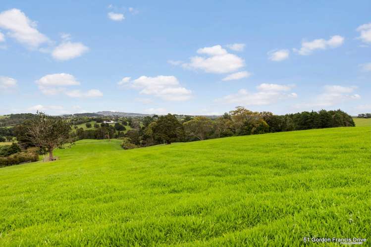 1 Donald Gavin Way, 52 & 61 Gordon Francis Drive Pukekohe East_23