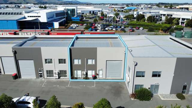Unit 8, 33 Nga Mahi Road Sockburn_1