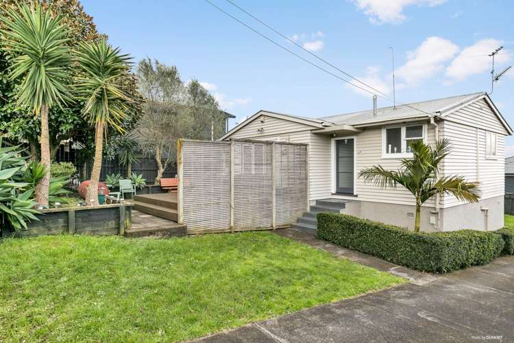 48 Commissariat Road Mount Wellington_11