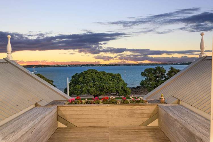 8 King Edward Parade Devonport_24