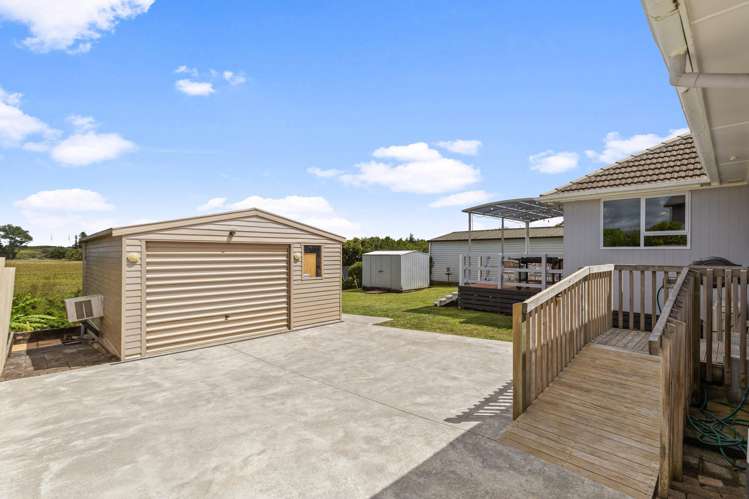 185 Russell Road Huntly_11