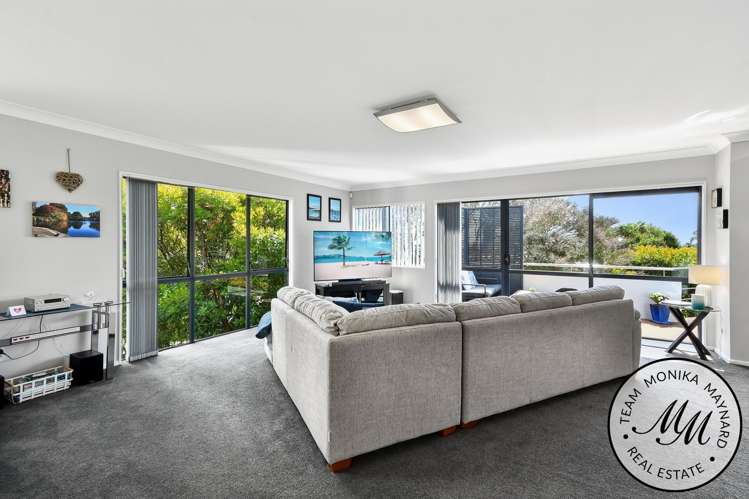 19 Silkwood Grove Totara Heights_7