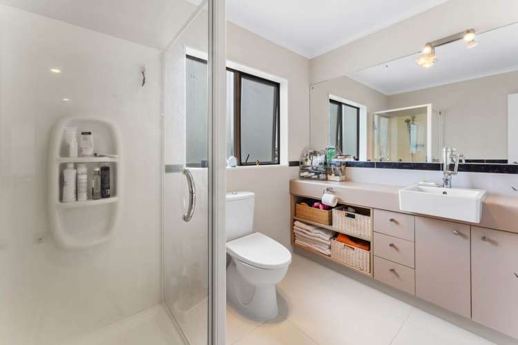 14 Reno Way Flat Bush_15