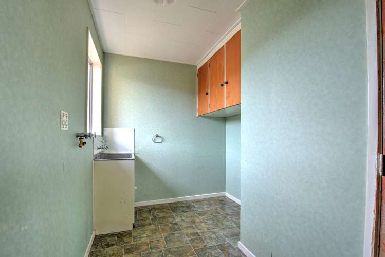 263 Main Street Mataura_11