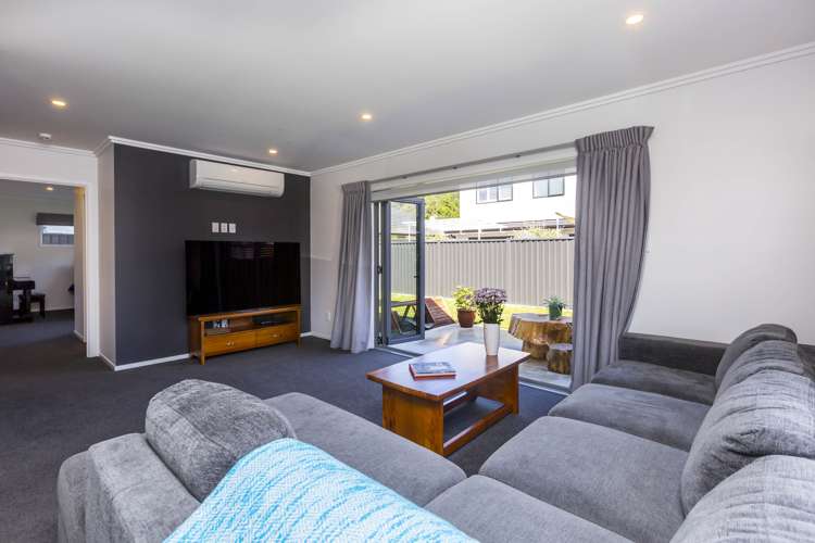 9 Chalfont Road Silverstream_7