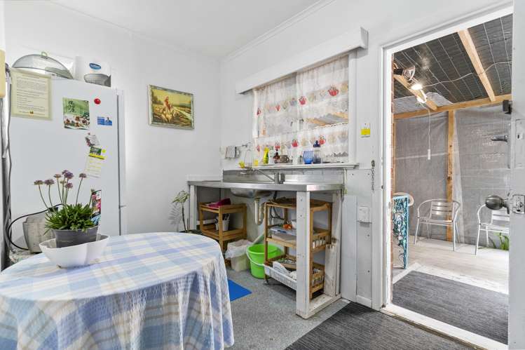30 Ngatiawa Street One Tree Hill_8