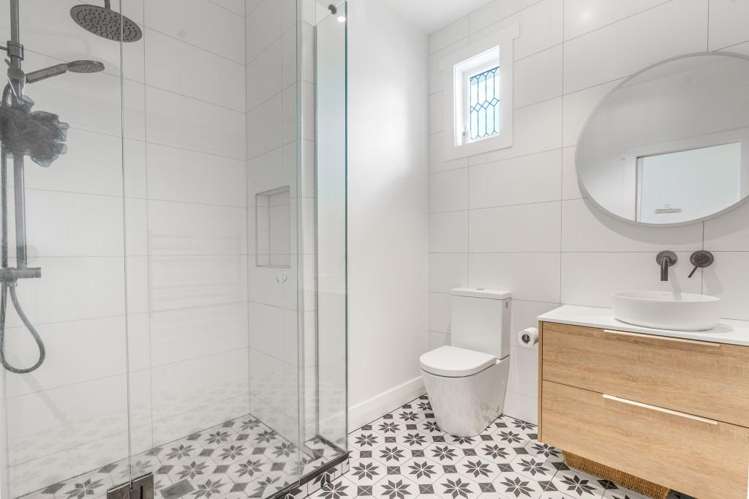 136 Queen Street 10888_18