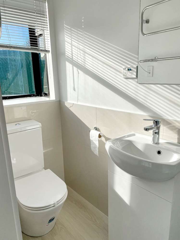 74c Saint Vincent Avenue Remuera_7