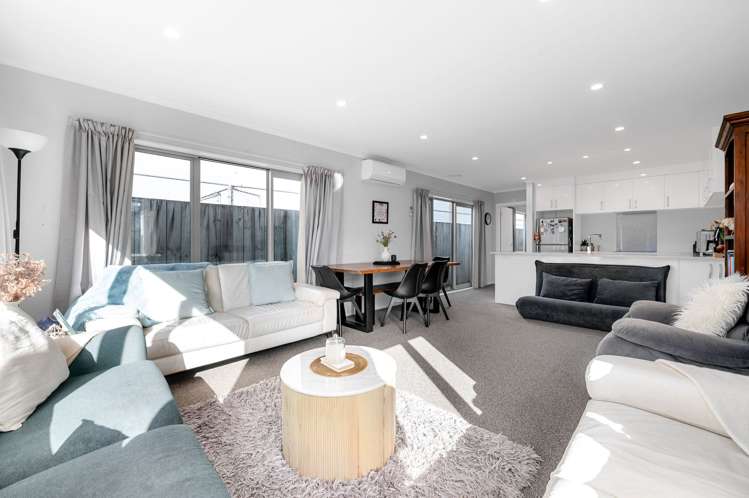 3/11 Crosher Place Silverdale_6