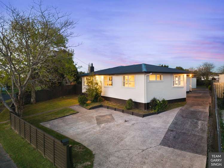 34 Antrim Crescent Otara_34