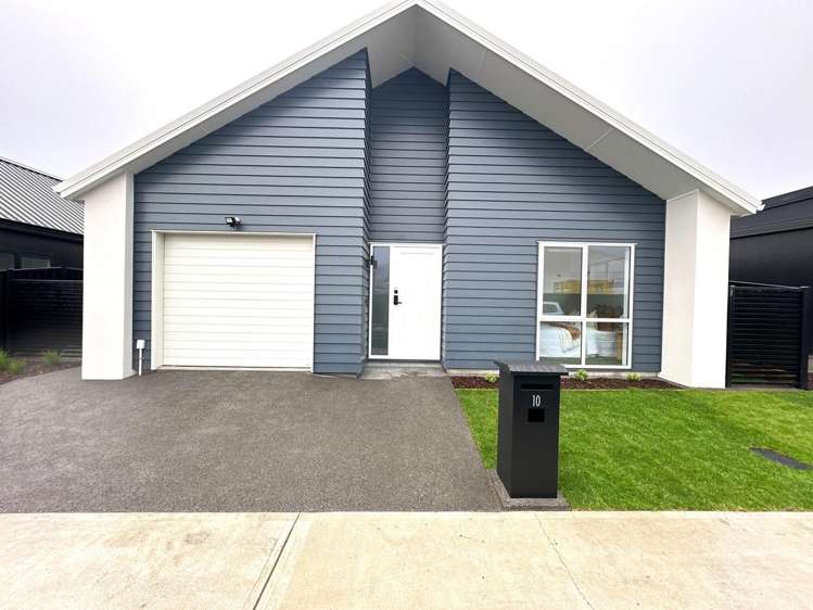 Lot 3 / 10 Silver Knight Street, Back Straight, Wallaceville Estate,_0