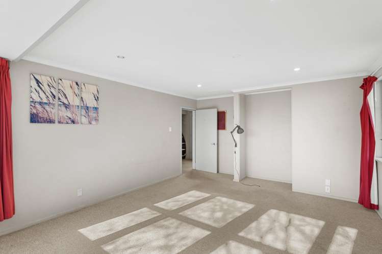 8 Ballantyne Avenue_3