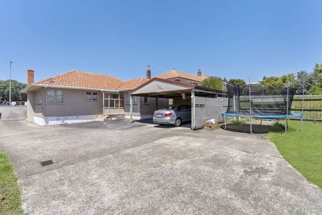 4158 Great North Road Glendene_2