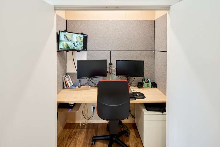 107 Queen Charlotte Drive Aotea_9