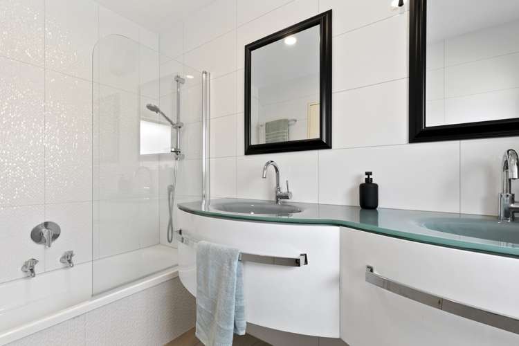 14b Kentwood Drive Woodridge_12