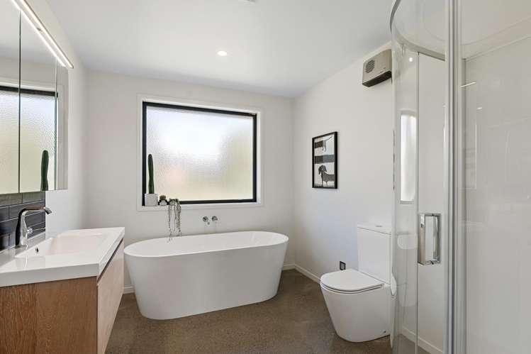 154 River Road Tai Tapu_17