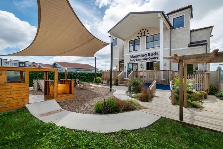 3145 Great North Road New Lynn_10