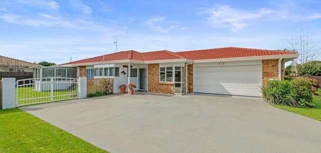 54 Russley Drive 11229_1