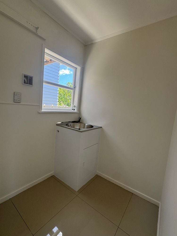 4 Pauline Place Bucklands Beach_8