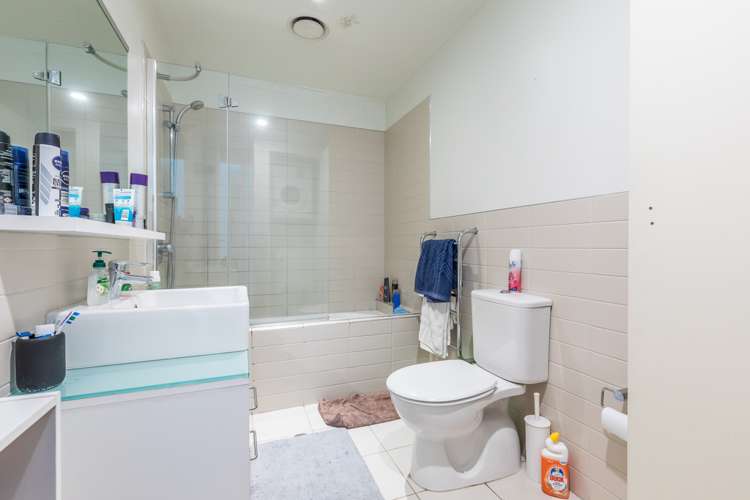 501/18 Beach Road Auckland Central_10